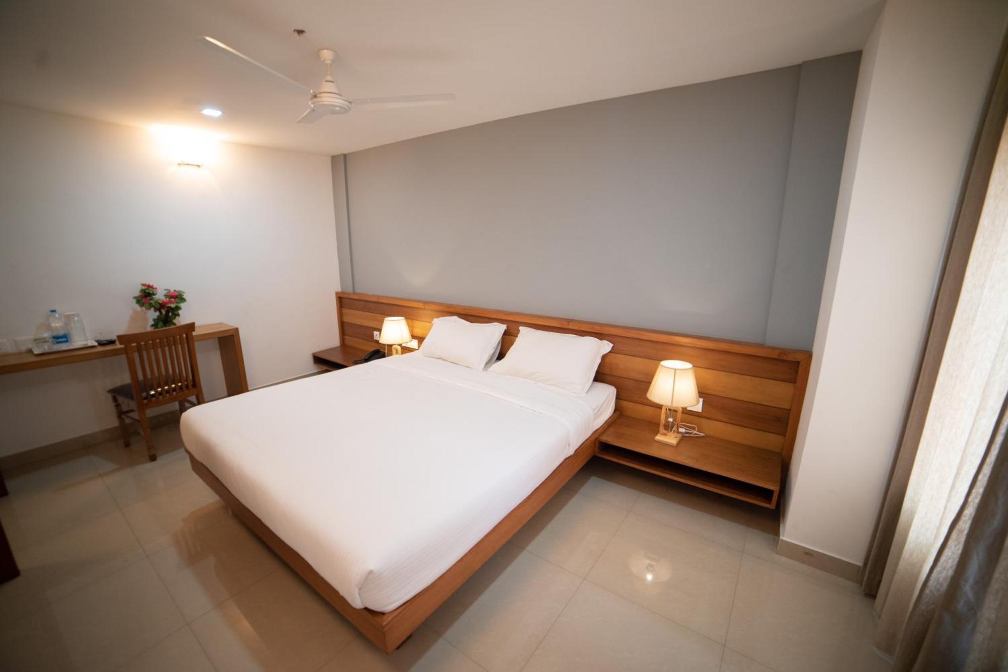 Hotel Bkm International Tellicherry Zewnętrze zdjęcie